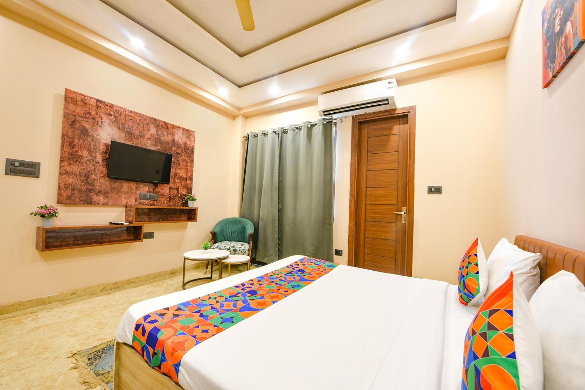 Fabhotel Vibe Noida Exterior foto